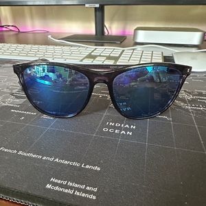 Maui Jim Sugar Cane polarized B783-11 Blue Hawaii Mirrored